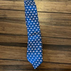Vineyard Vines stars and flags boys tie